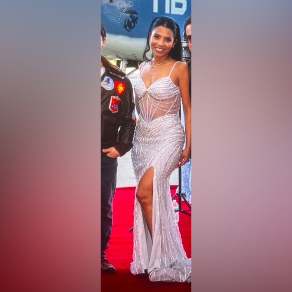 High Couture beautiful dress! Wore once